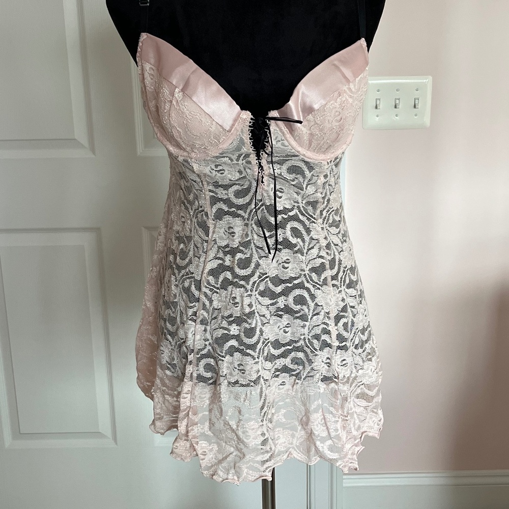 Fantasies by Morgan Taylor Blush Pink & Black Flared Lace Coquette Negligee L